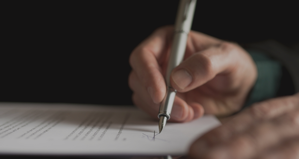 Testamentos y herencias