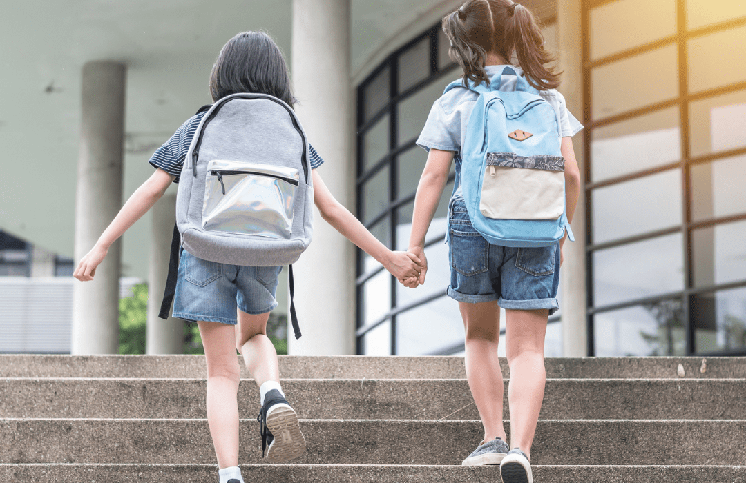 Gastos escolares tras divorcio: quién paga y cómo se reparten